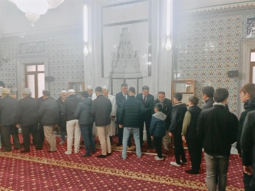 Kaymakam KAYA'dan Yeni Camii’de Ramazan Bayramı Buluşması